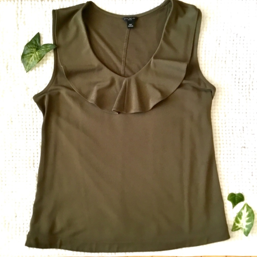 Ann Taylor MP Sleeveless Top with Ruffle Collar